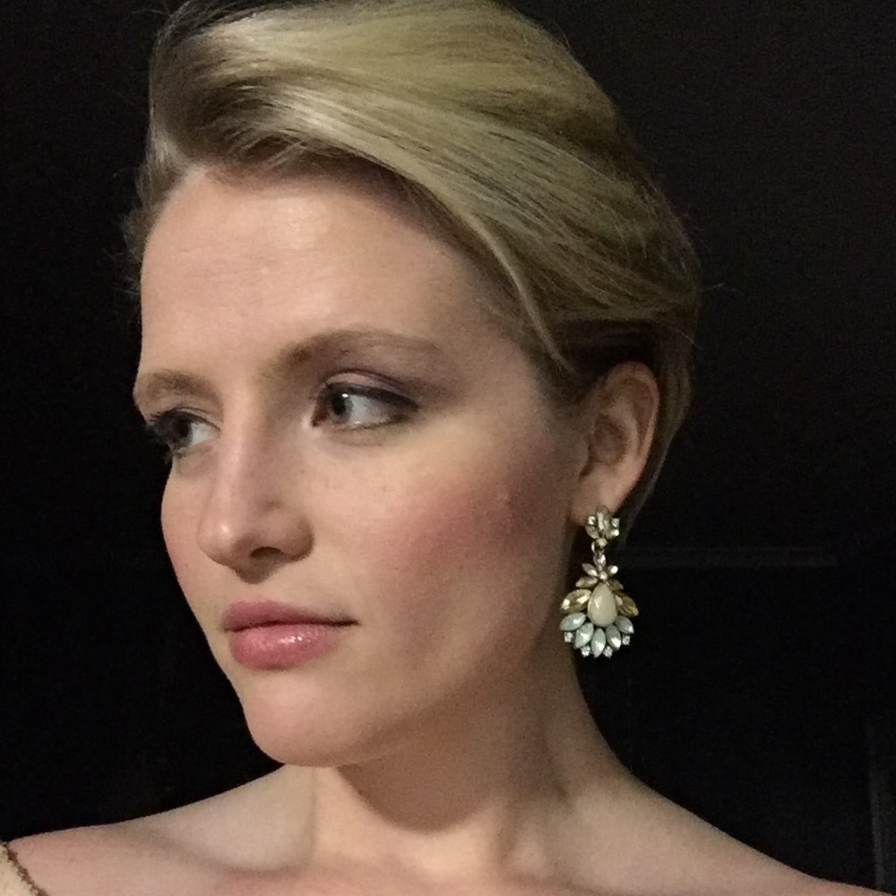 Meet your Posher, Lindee